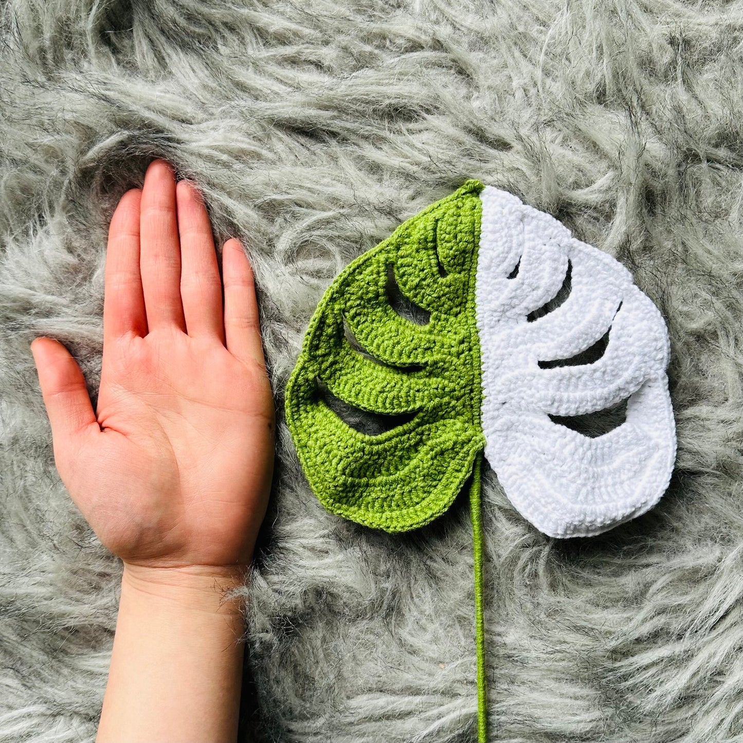 Handmade Crochet Monstera | Dried Artificial Flower Leaves | White | Green | Pink | Monstera Deliciosa | Decorative Plant | Home Decor