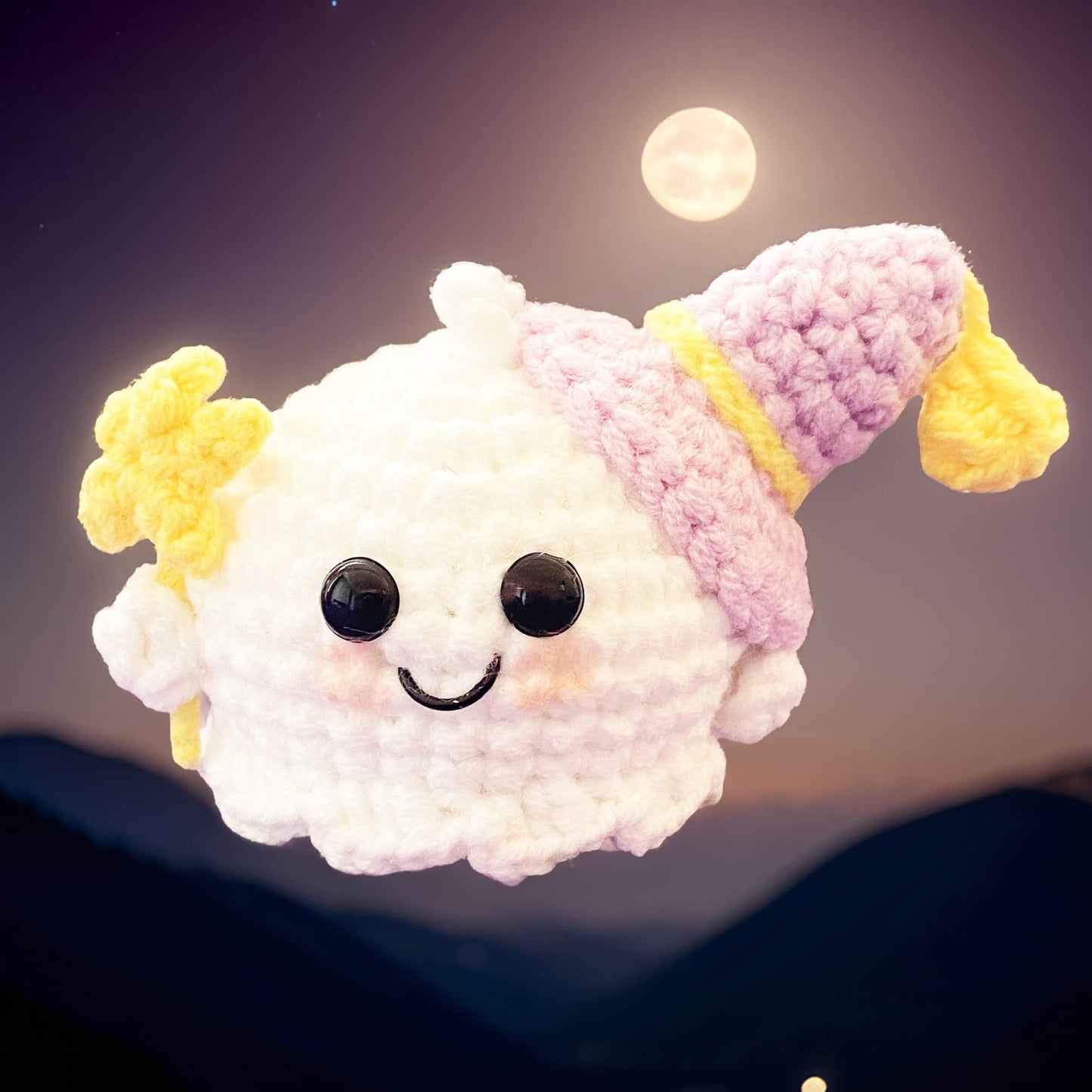 Handmade Crochet Ghost Plush: Halloween Keychain Decor