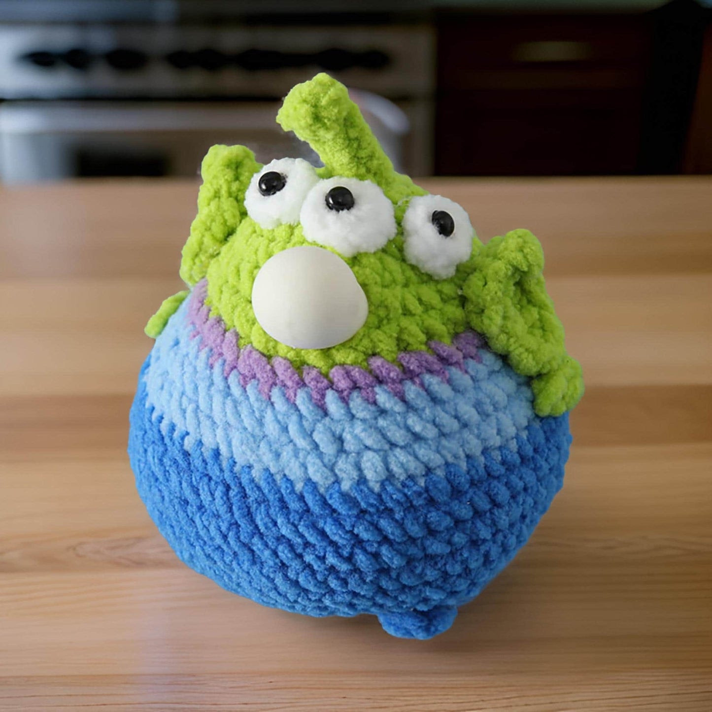 Handmade Finished Crochet Bubble Blowing Squeeze Toys | Cute Mouse Plush | Interactive Toys | Soft Squeezable Toys | Anime Toys