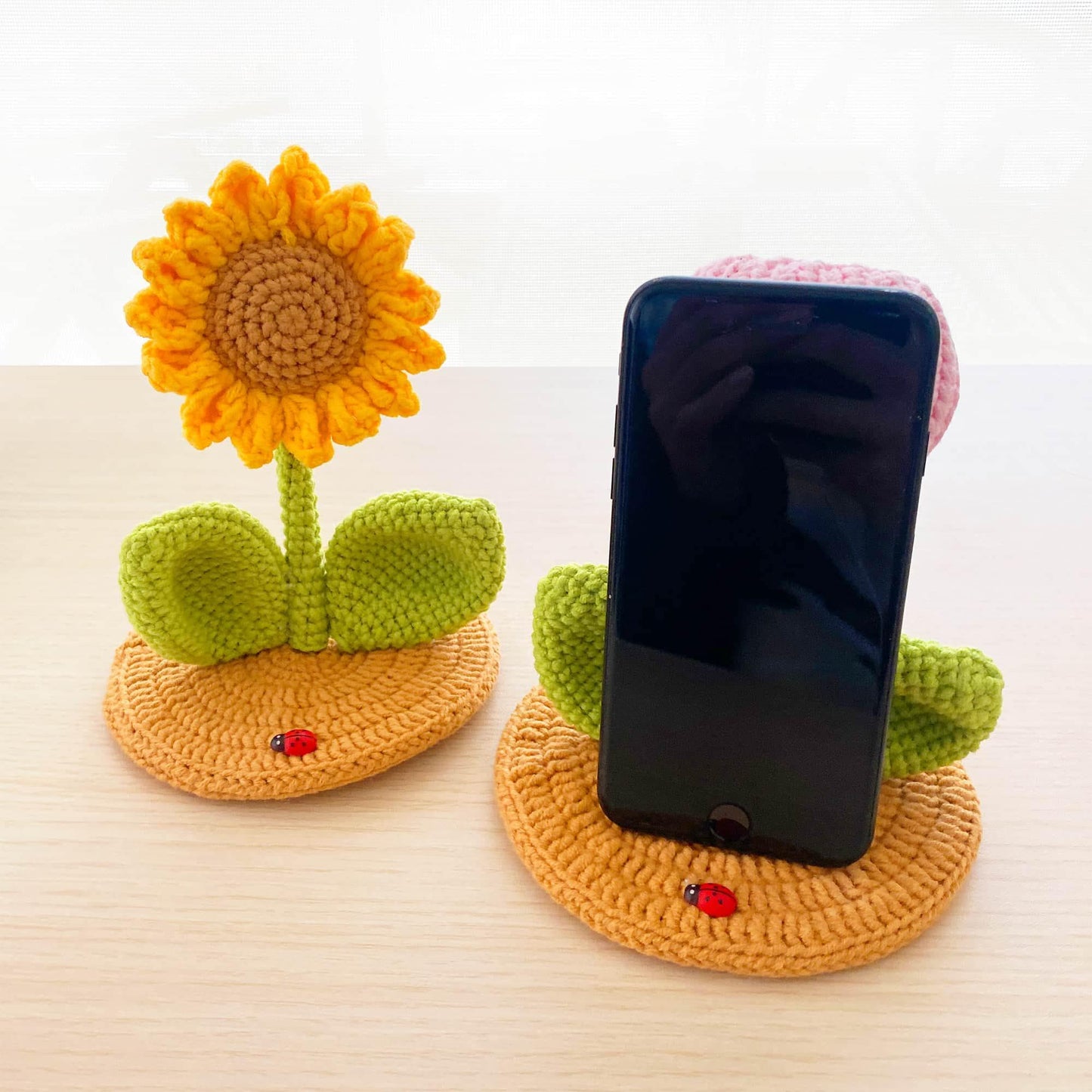 Handmade Crochet Sunflower Phone Holder | Cute Desk Decor | Sunflower Stand | Crochet Flower Gift | Phone Stand | Home Office Decor