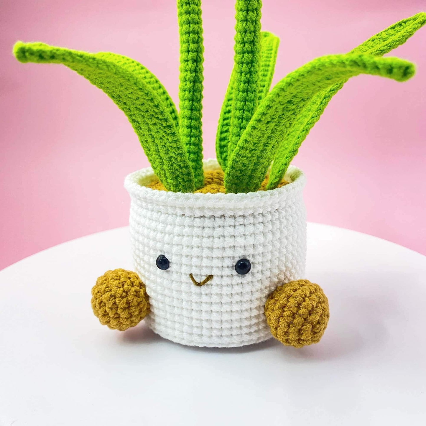 Handmade Finished Crochet Smiley Daffodil Pot | Daffodil Decor | Cute Spring Flower | Amigurumi Plant | Crochet Flowers | Home Decor