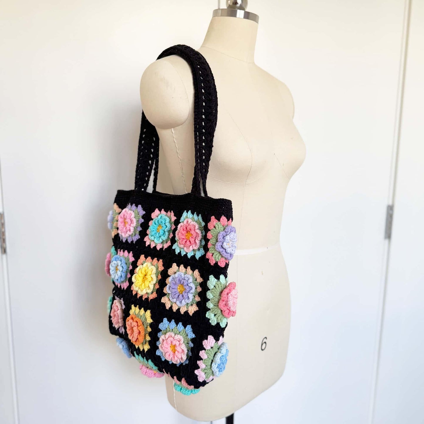 Pre-order Handmade Crochet Granny Square Bag | Retro Flower Tote | Colorful Boho Purse | Black Crochet Tote | Festival Bag | Yarn Flower Bag