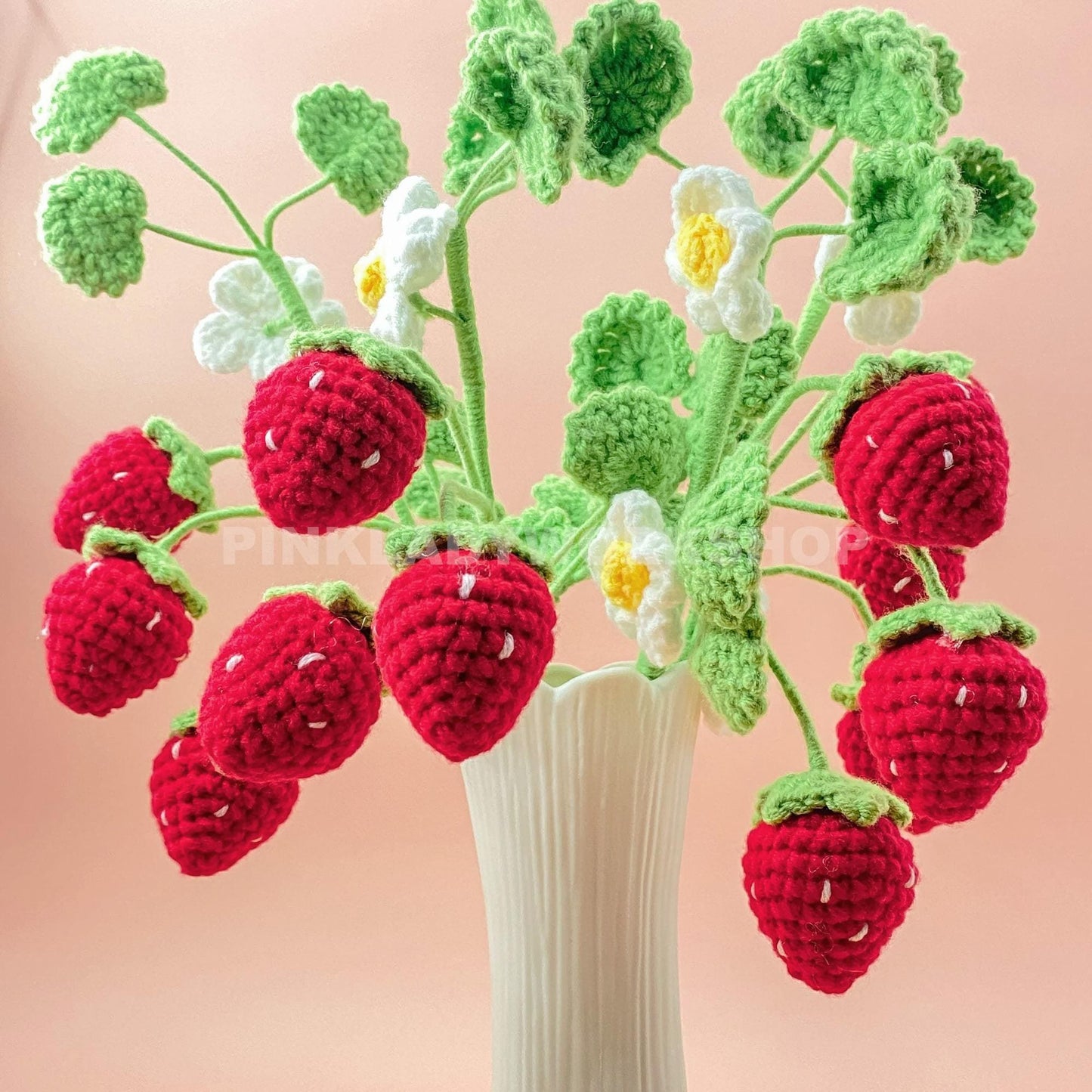 Handmade Crochet Strawberry Bouquet: Amigurumi Yarn Fruit Decor