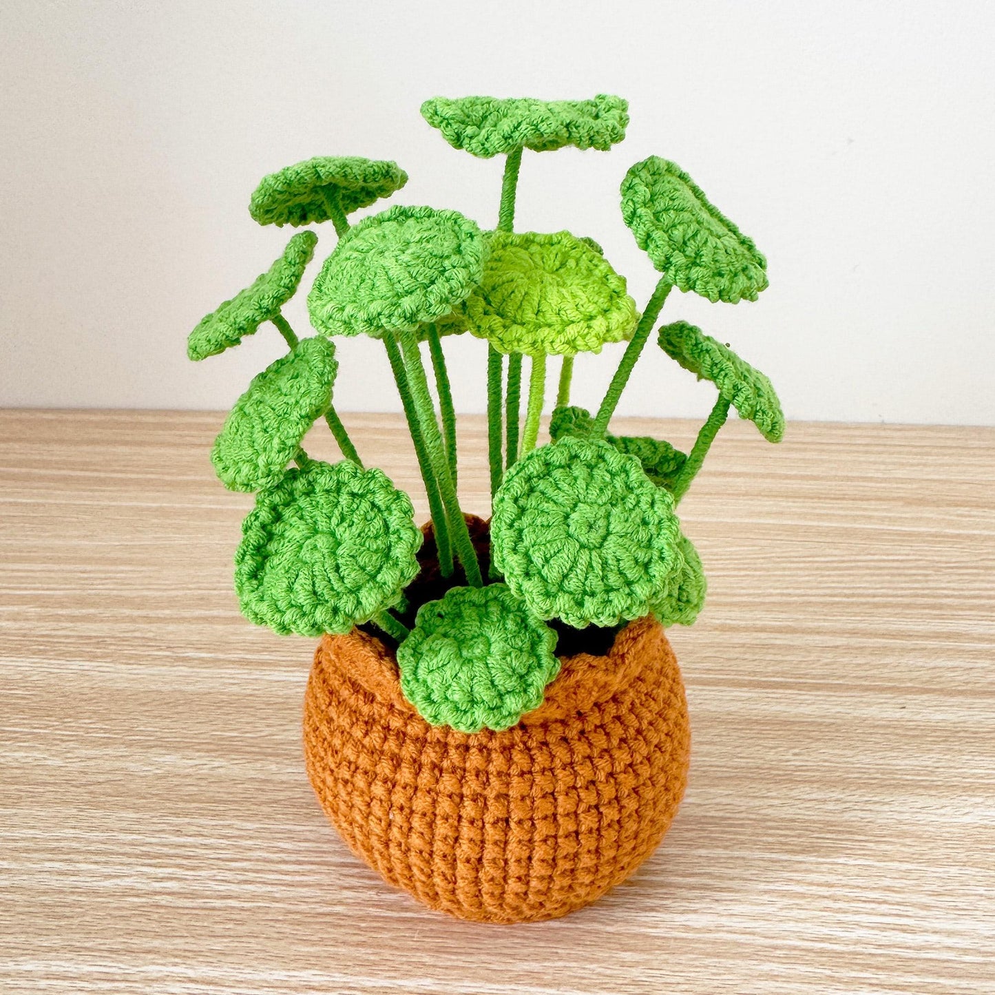 Handmade Crochet Chinese Money Plant | UFO | Pilea Plant Decor | Yarn Houseplant | Cute Greenery | Faux Potted Plant | Home Decor
