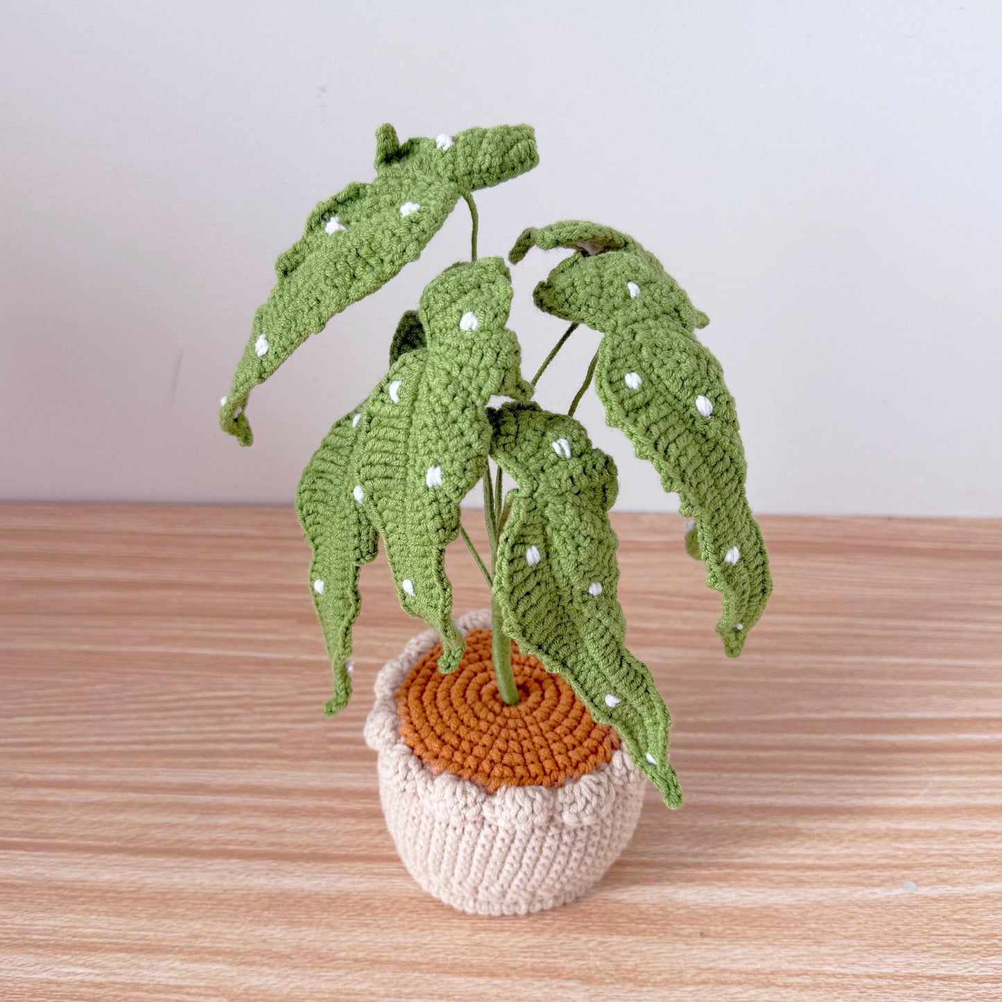 Handmade Crochet Begonia Flamingo Queen Plant | Polka Dot Houseplant | Green or Pink Leaf Decor | Indoor Plant Lover Gift | Botanical Art
