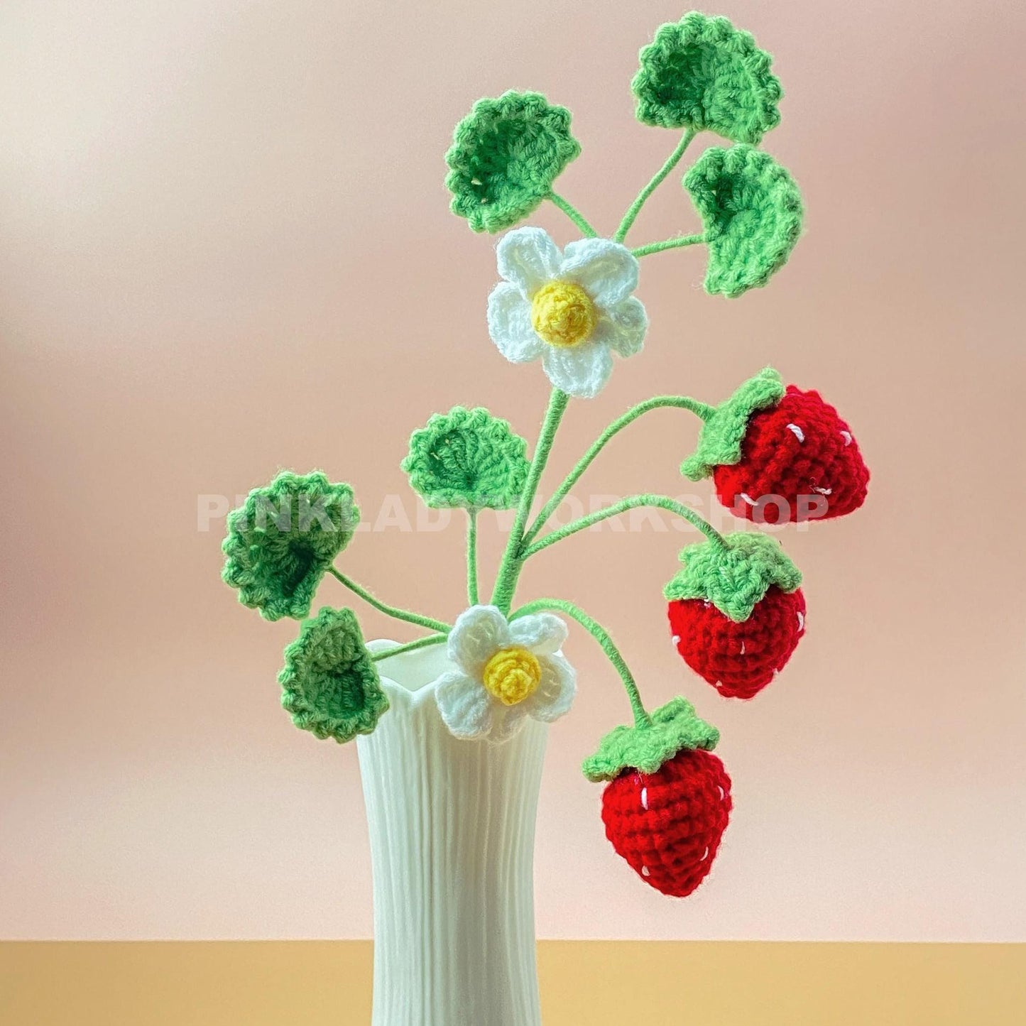 Handmade Crochet Strawberry Bouquet: Amigurumi Yarn Fruit Decor