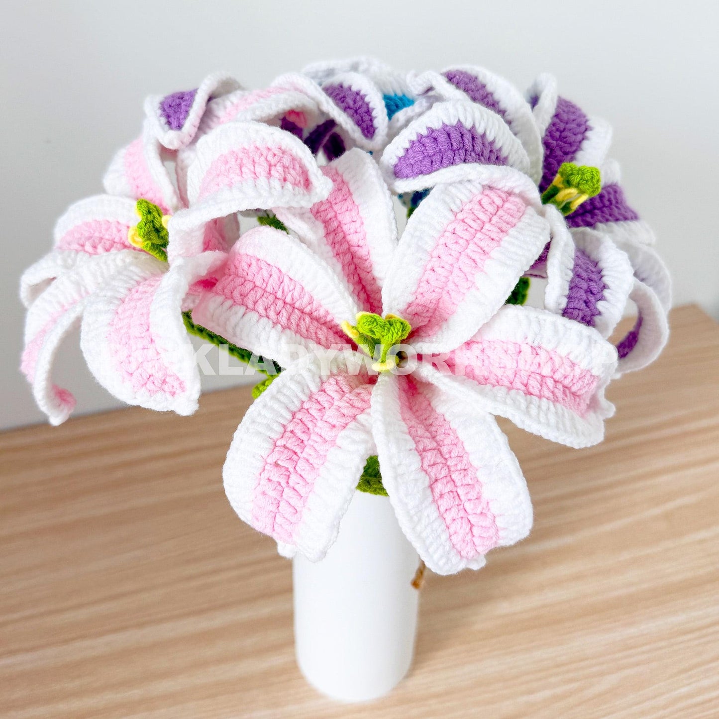 Handmade Crochet Lily Bouquet(no vase) | Handmade Colorful Lily Flowers | Amigurumi Flower Gift | Yarn Floral Arrangement