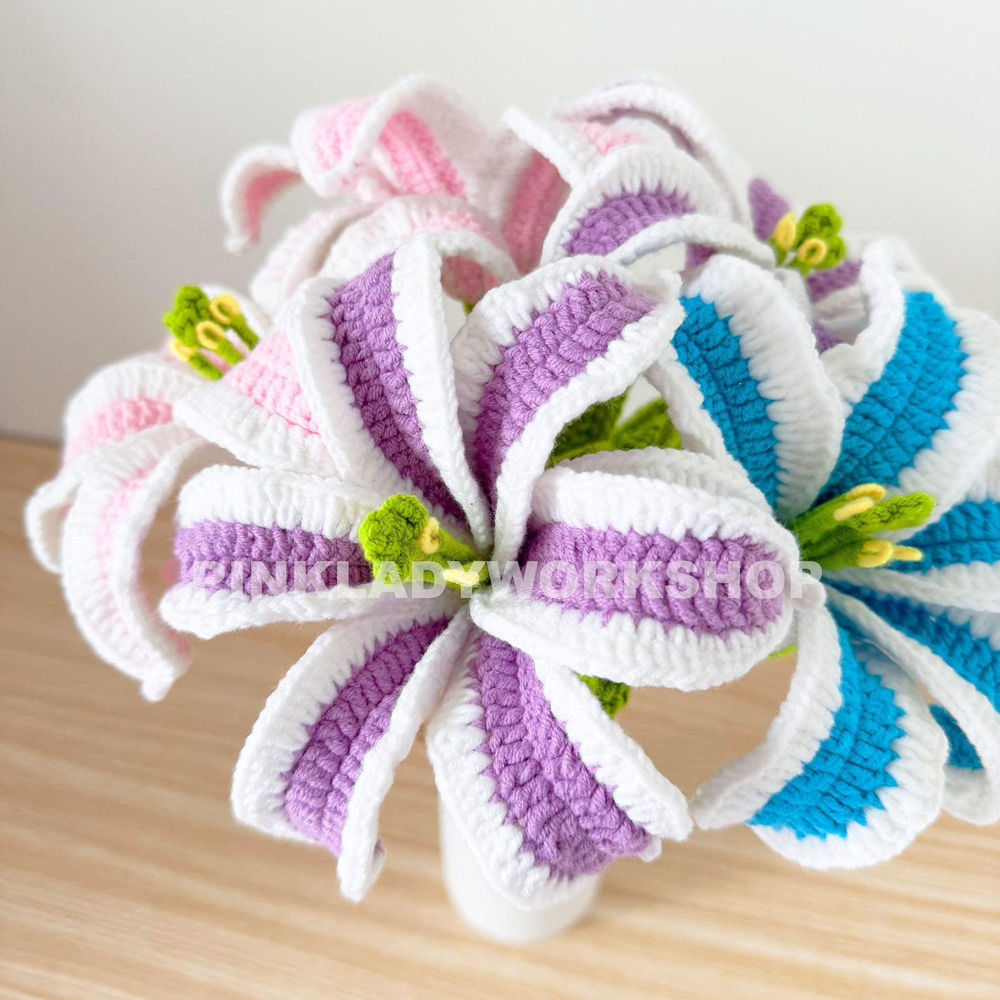 Handmade Crochet Lily Bouquet(no vase) | Handmade Colorful Lily Flowers | Amigurumi Flower Gift | Yarn Floral Arrangement