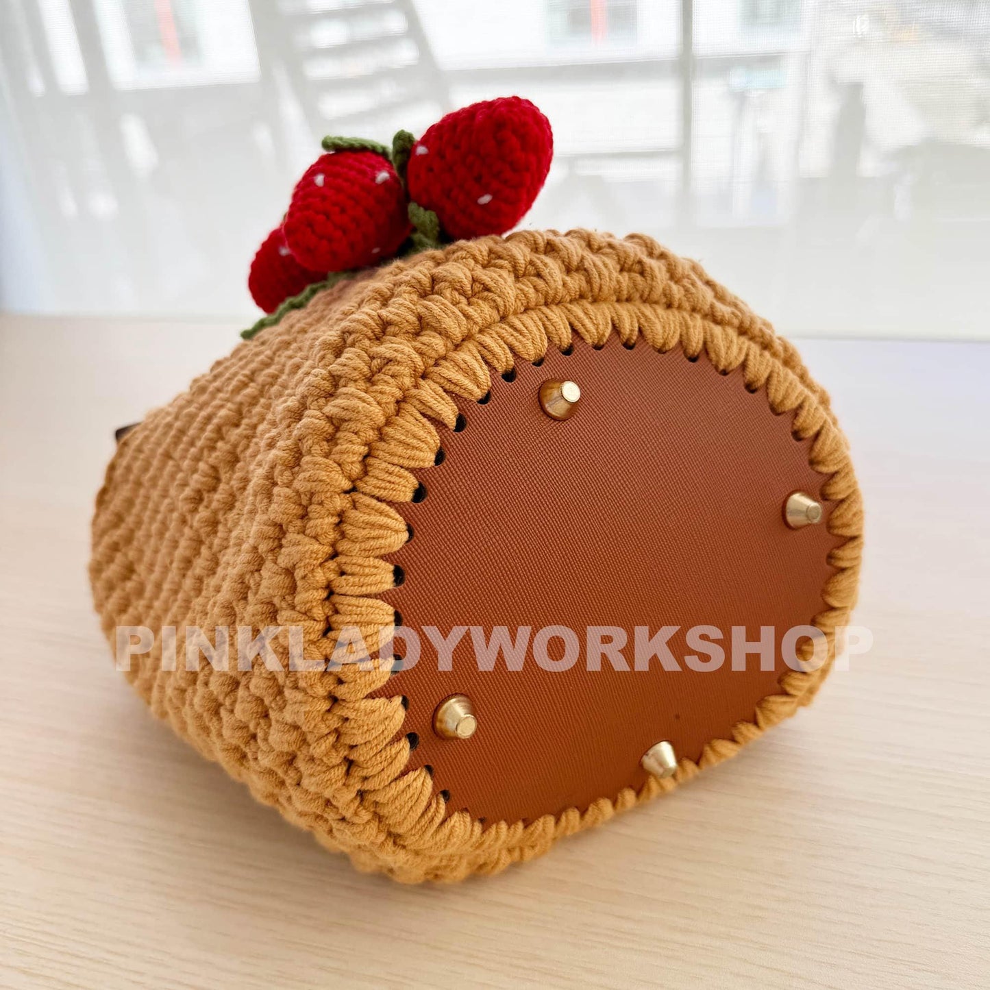 Handmade Crochet Strawberry Purse: Kawaii Fruit Clutch