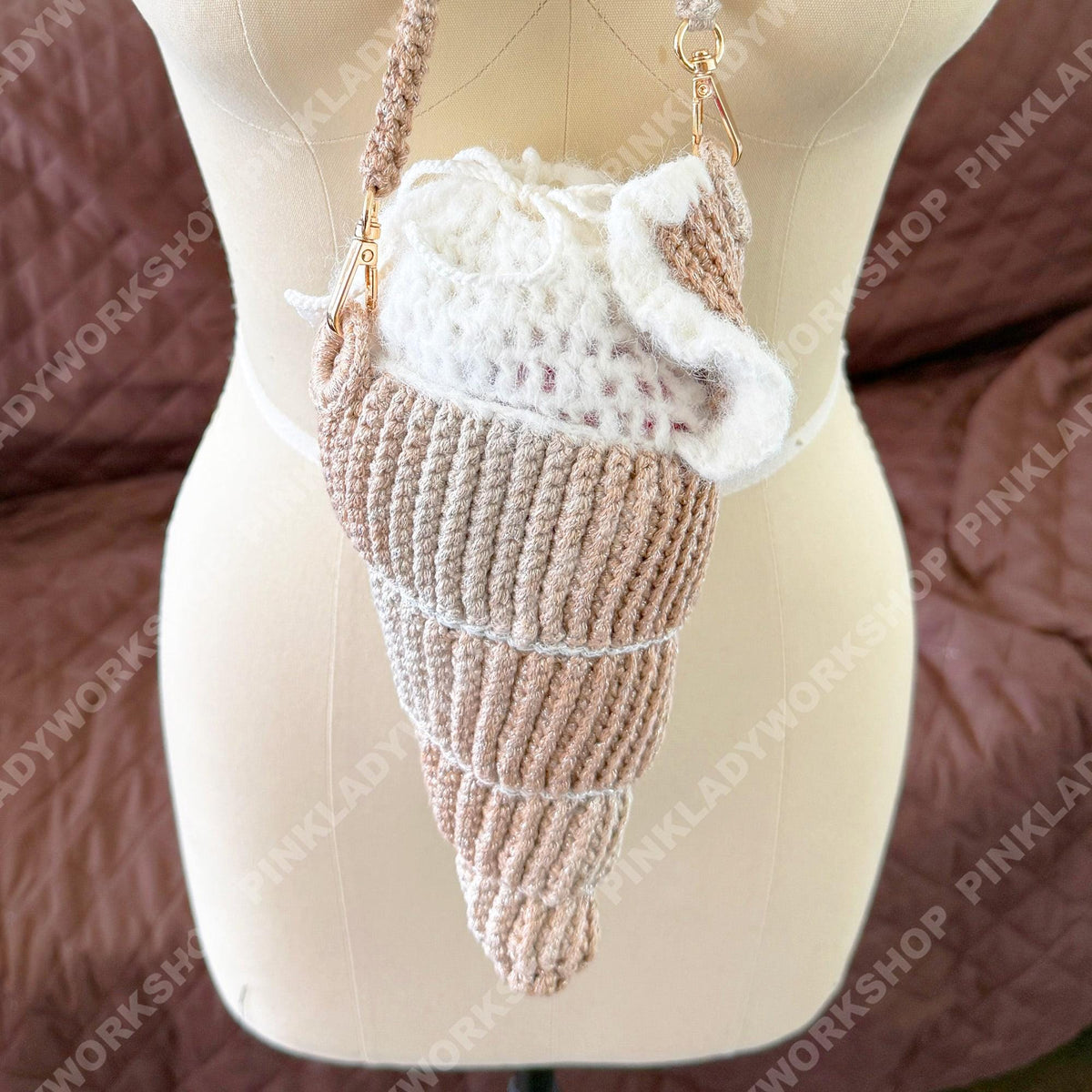 Handmade Crochet Conch Shell Bag: Seashell Crossbody Purse - Spiral Shell Shoulder Bag in Champagne or Grey - Beach Mermaid Gift for Her