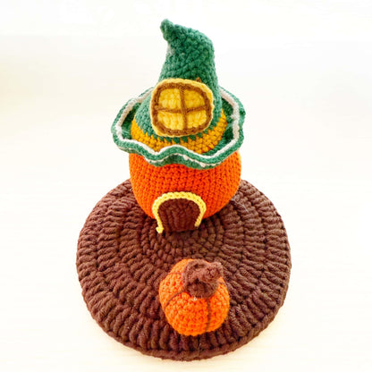 Handmade Crochet Pumpkin Phone Holder | Halloween Decor | Cute Yarn Stand | Fall Desk Accessory | Crochet Gift Idea | Autumn Home Decor
