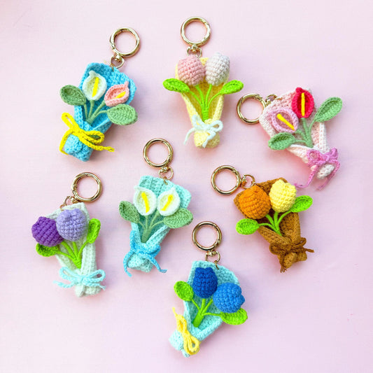 Set of 5 Handmade Crochet Flower Keychain | Wedding Favor Gift | Bridesmaid Gift | Mini Bouquet | Event Decor | Bridal Shower
