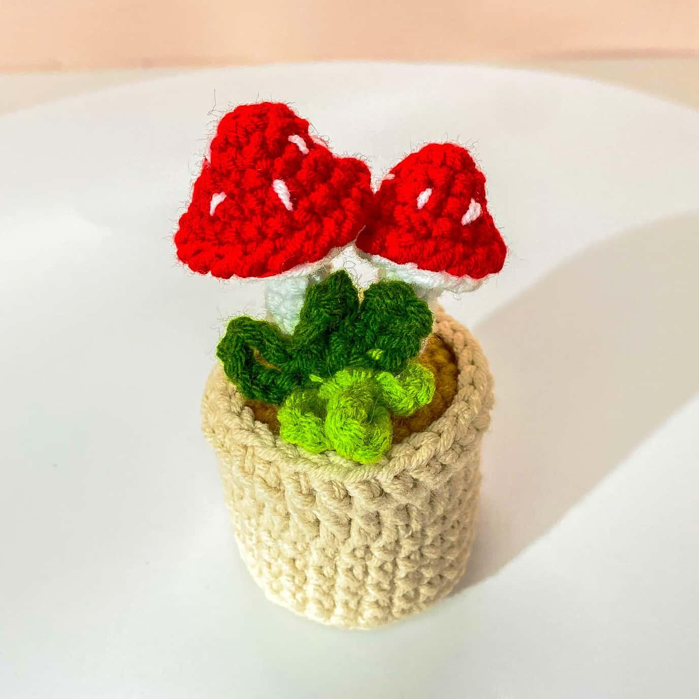 Crochet Tulip Mushroom Magnet: Handmade Spring Decor