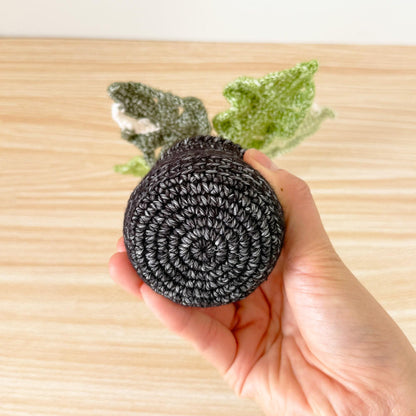Handmade Crochet Monstera Plant | Yarn Amigurumi, Black Pot