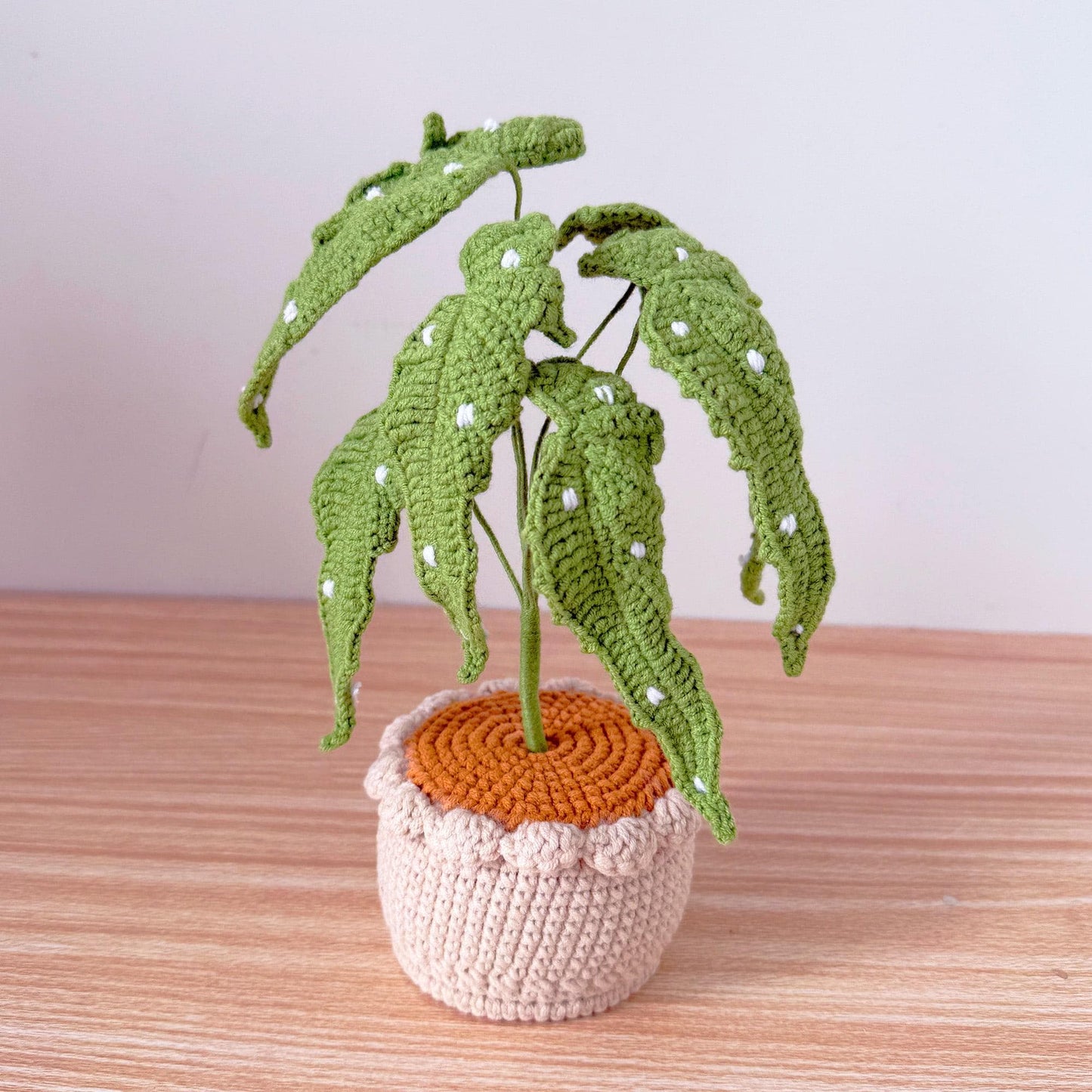 Handmade Crochet Begonia Flamingo Queen Plant | Polka Dot Houseplant | Green or Pink Leaf Decor | Indoor Plant Lover Gift | Botanical Art