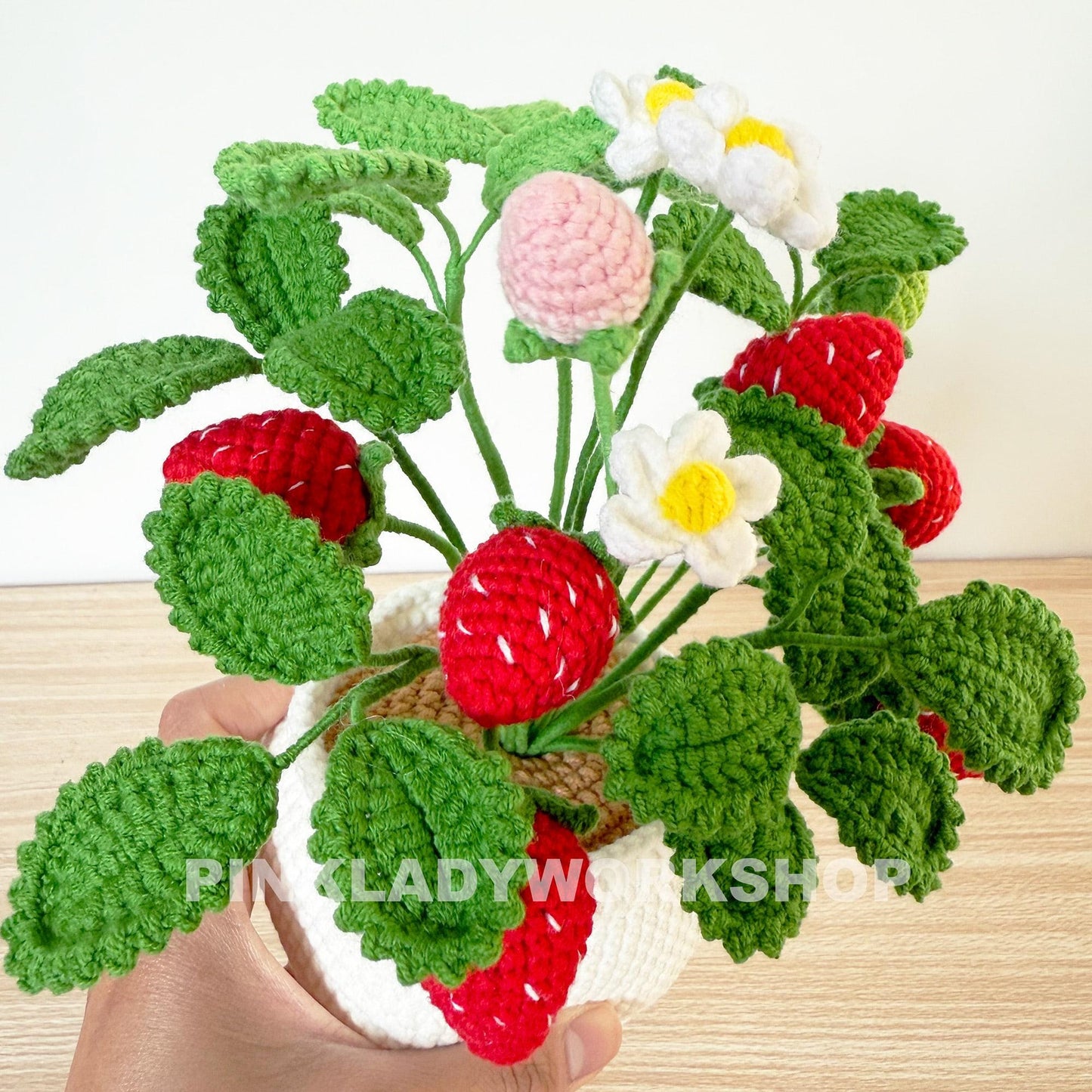 Crochet Strawberry Plant Pot: Handmade Kitchen Decor