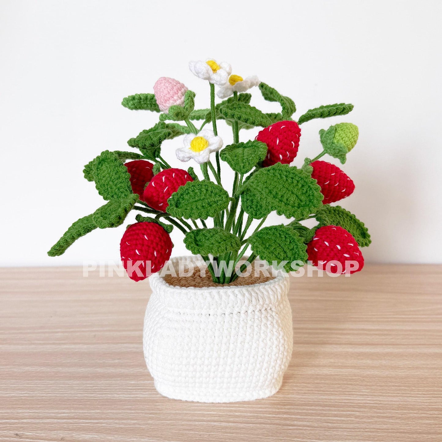 Crochet Strawberry Plant Pot: Handmade Kitchen Decor