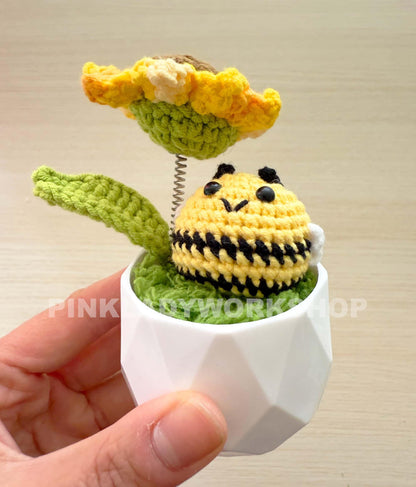 Crochet Frog and Bee Amigurumi: Sunflower Umbrella, Whimsical Decor