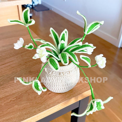 Handmade Crochet Spider Plant: Hanging Fiber Art Decor