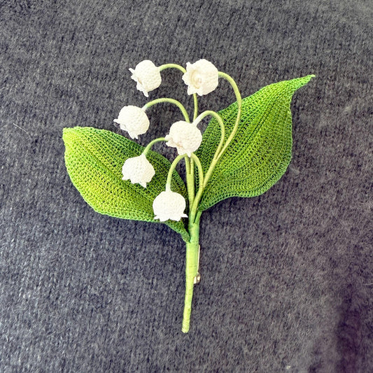 Handmade Micro Crochet Lily of the Valley Brooch | White Floral Pin | Spring Flower Corsage | Botanical Crochet Jewelry | Wedding Accessory