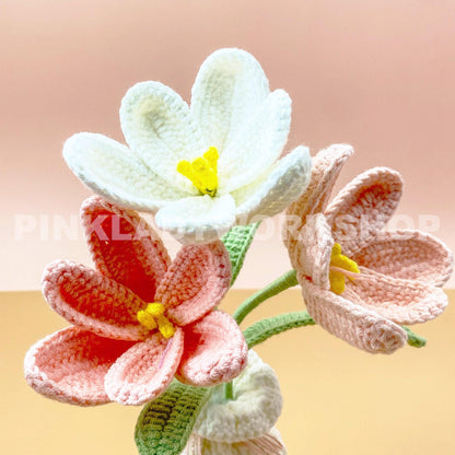 Crochet Tulip Bouquet in Vase | Handmade Crochet Flower Arrangement | Long-Lasting Floral Decor & Unique Gift