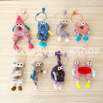 Crochet Alphabet Keychain Toy | Personalized Letter Keychain | Handmade Crochet Charm | Cute Bag Accessory | Gift for Kids & Friends