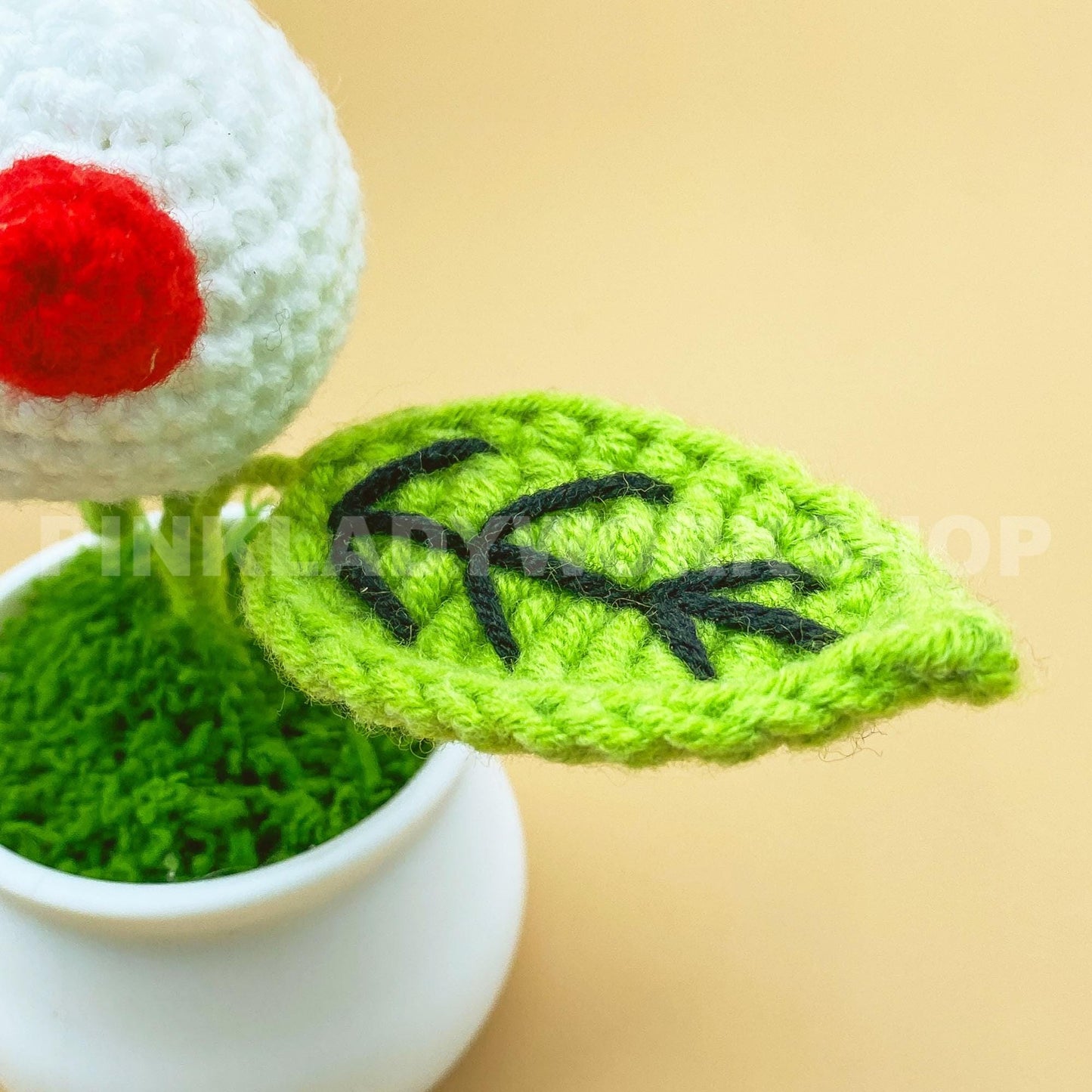 Halloween Crochet Monster Flower Pot | Spooky Amigurumi Plant Decor | Handmade Creepy Cute Gift | Halloween Desk Decoration