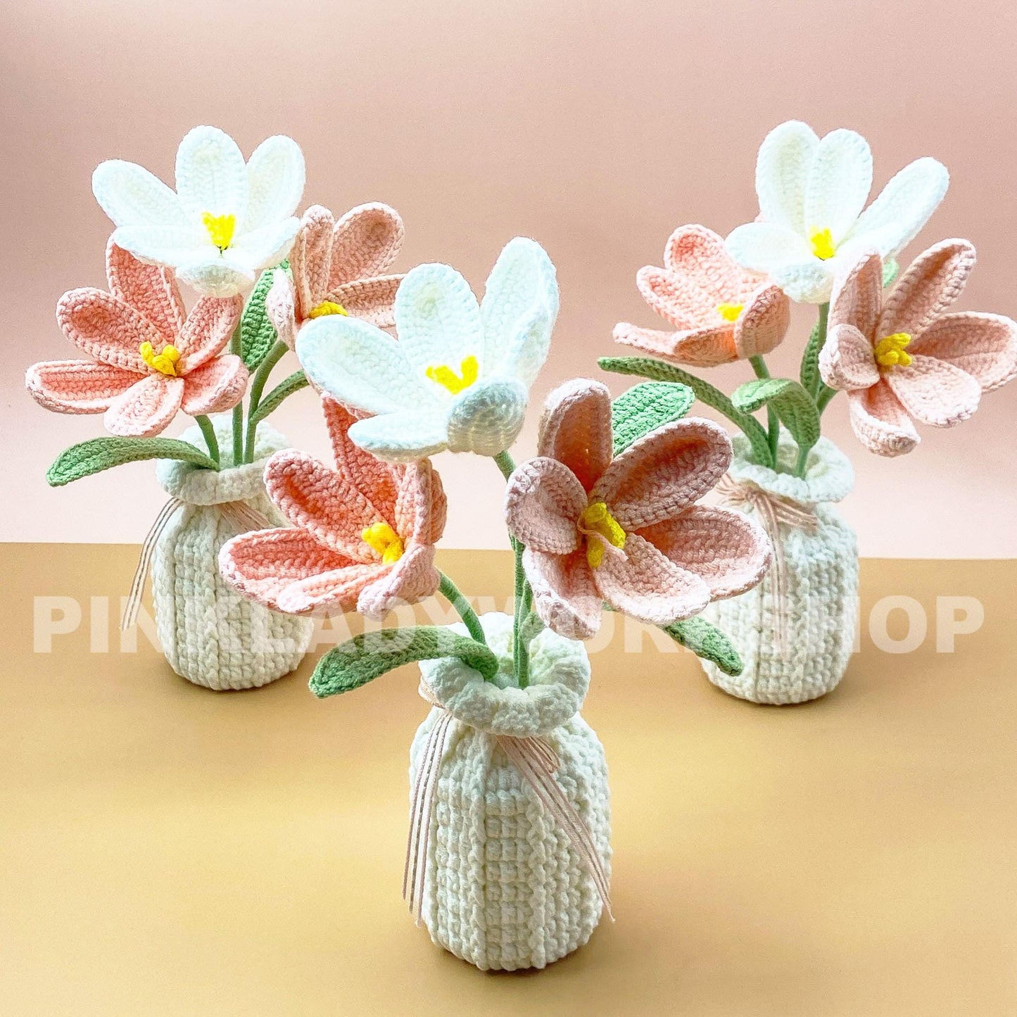 Crochet Tulip Bouquet in Vase | Handmade Crochet Flower Arrangement | Long-Lasting Floral Decor & Unique Gift