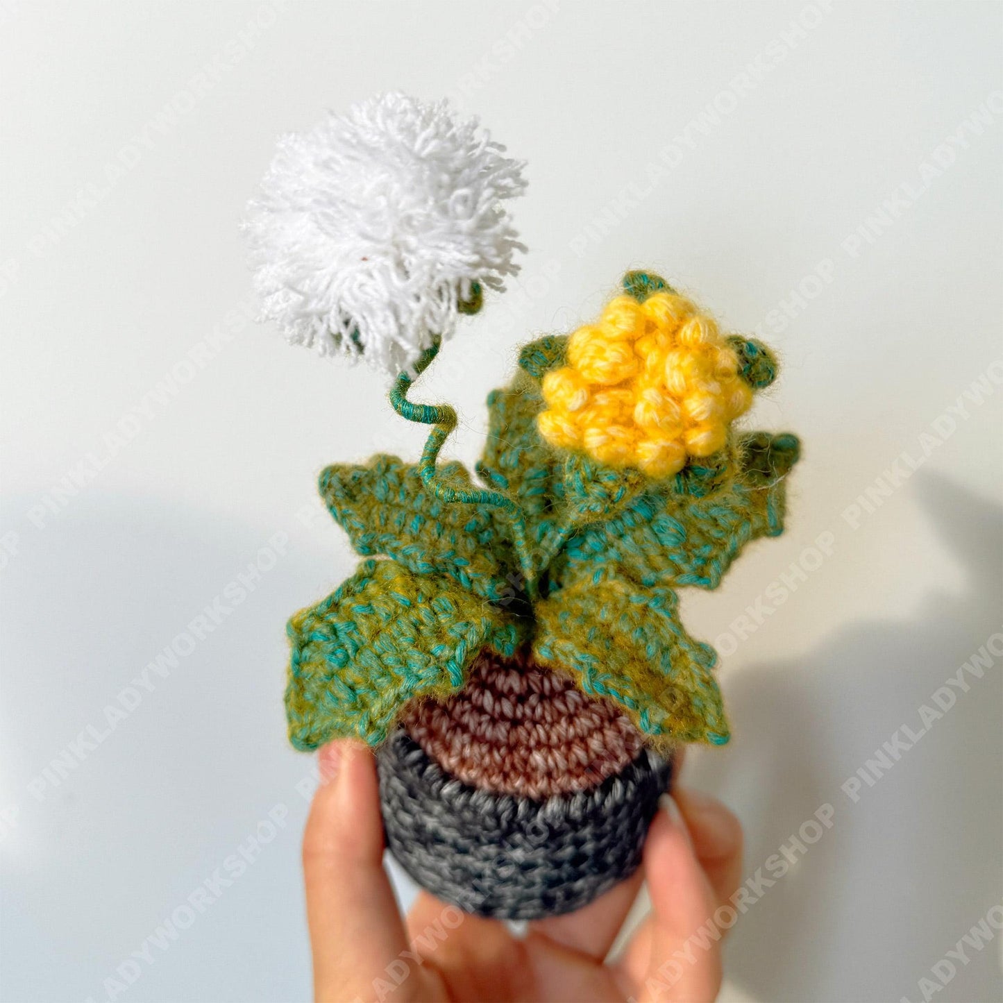 Crochet Mixed Yarn Dandelion Flower | Handmade Wish Flower Pot | Amigurumi Dandelion Decor | Cute Desk Gift