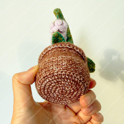 Crochet Mixed Yarn Purple Lily of the Valley | Handmade Bell Flower Plant | Amigurumi Floral Decor | Cute Desk Gift