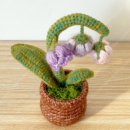 Crochet Mixed Yarn Purple Lily of the Valley | Handmade Bell Flower Plant | Amigurumi Floral Decor | Cute Desk Gift