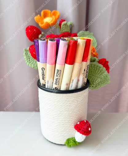 Crochet Flower Pen Holder | Handmade Yarn Desk Organizer