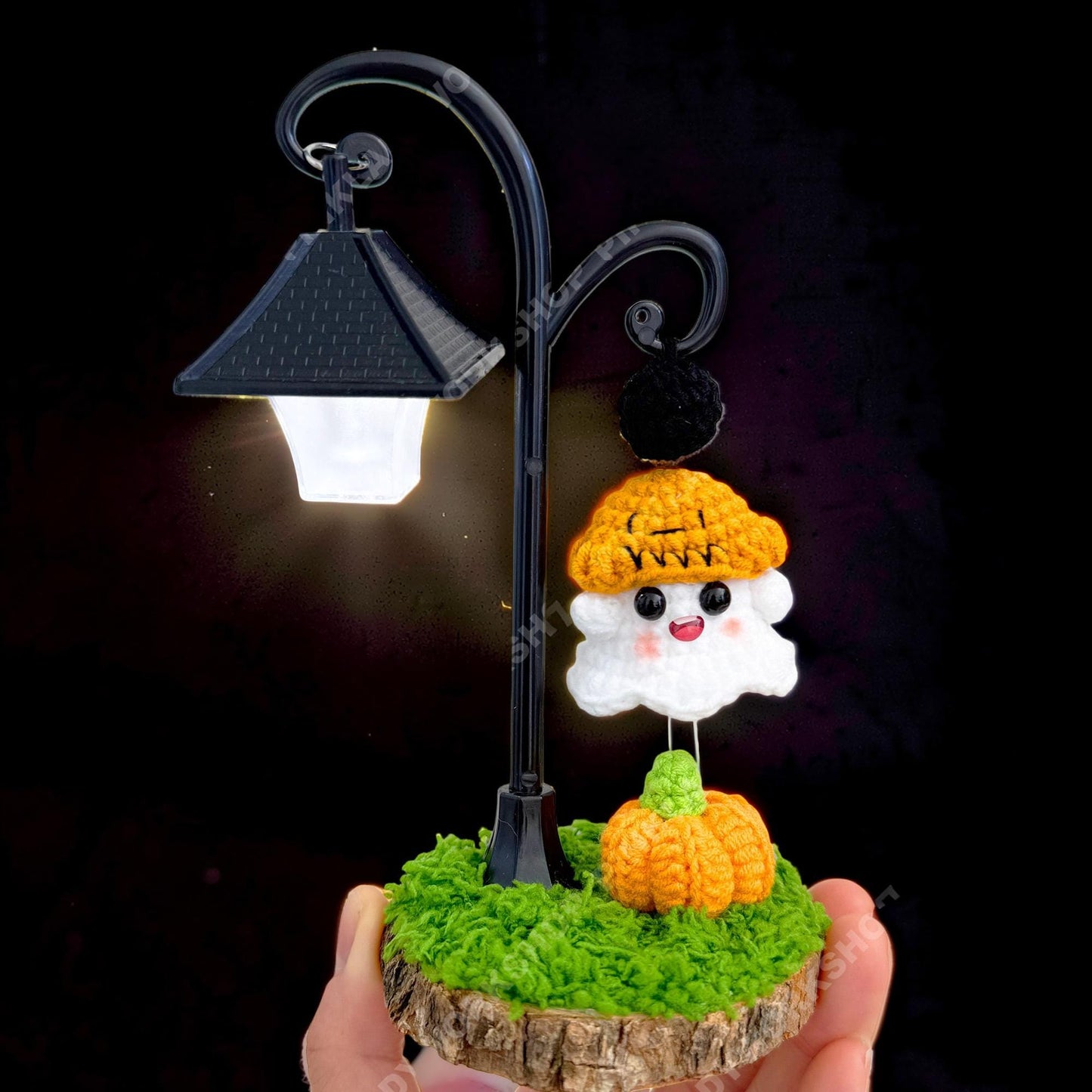 Magnetic Floating Ghost Night Light | Crochet Halloween Decor | Levitating Pumpkin Ghost Lamp | Cute Spooky Desk Light Gift