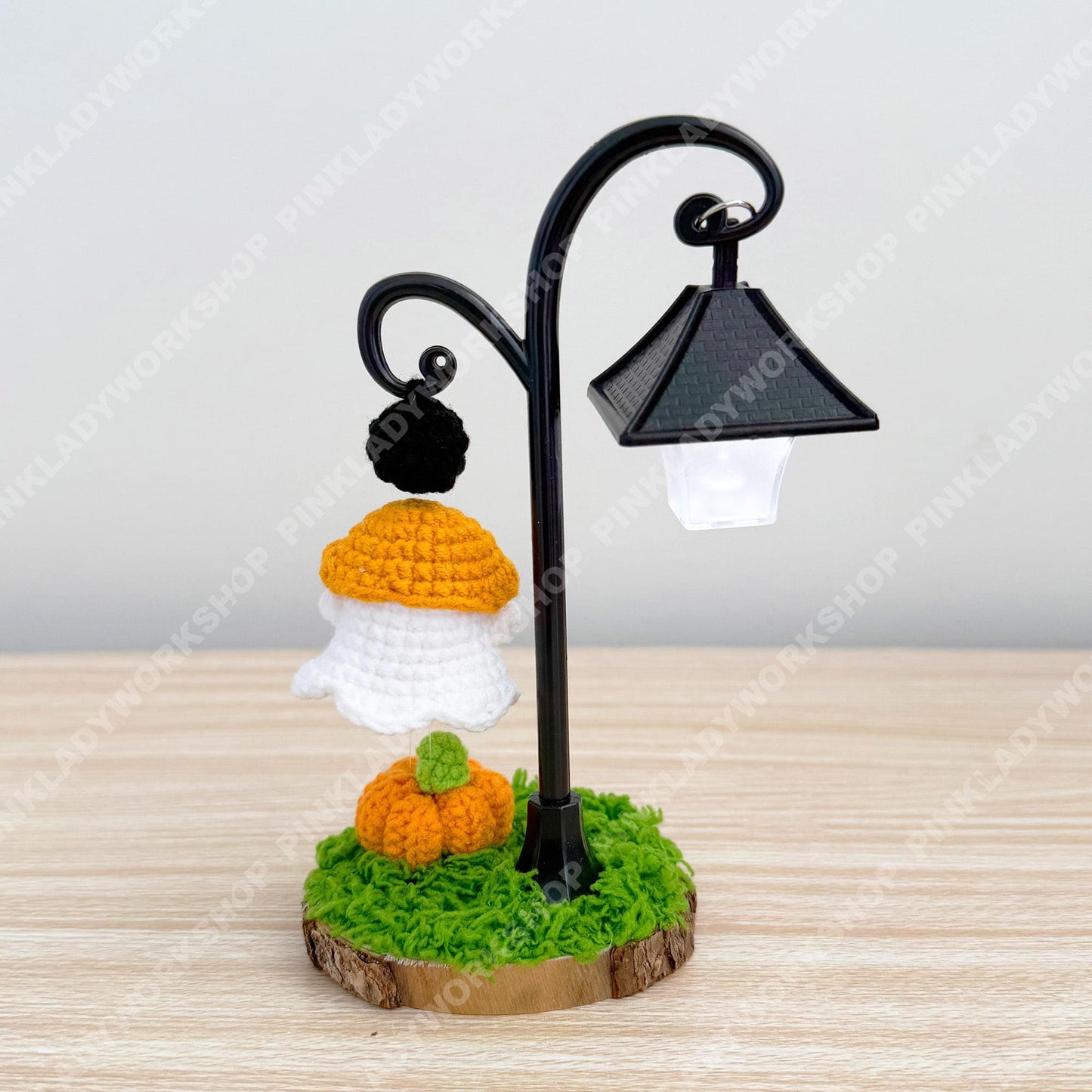 Magnetic Floating Ghost Night Light | Crochet Halloween Decor | Levitating Pumpkin Ghost Lamp | Cute Spooky Desk Light Gift