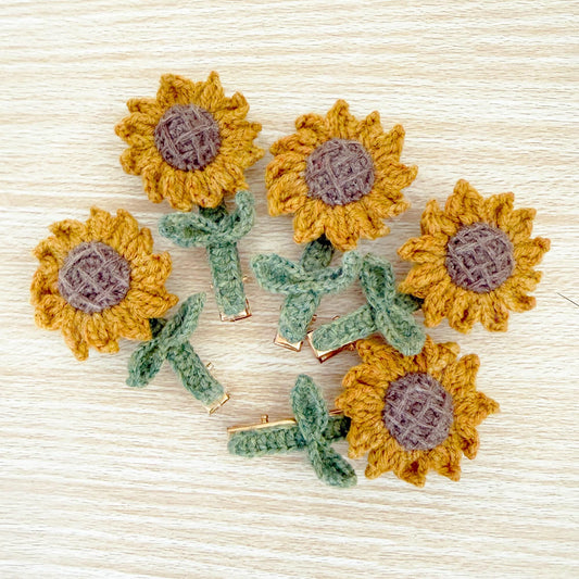 Crochet Sunflower Hair Clips Set of 5 | Handmade Floral Hair Accessories | Cottagecore Hair Barrettes | Fall Flower Clips