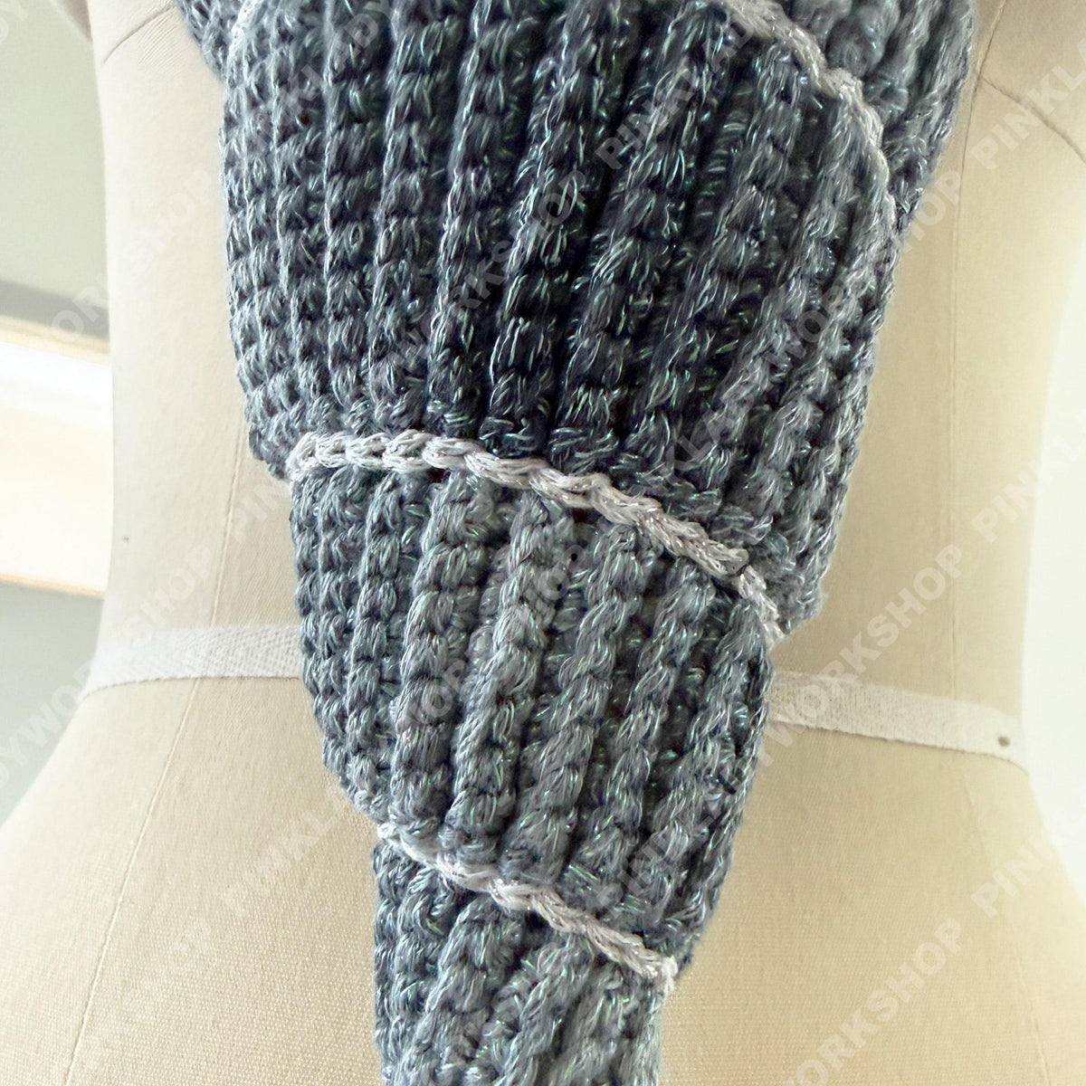 Handmade Crochet Conch Shell Bag: Seashell Crossbody Purse - Spiral Shell Shoulder Bag in Champagne or Grey - Beach Mermaid Gift for Her