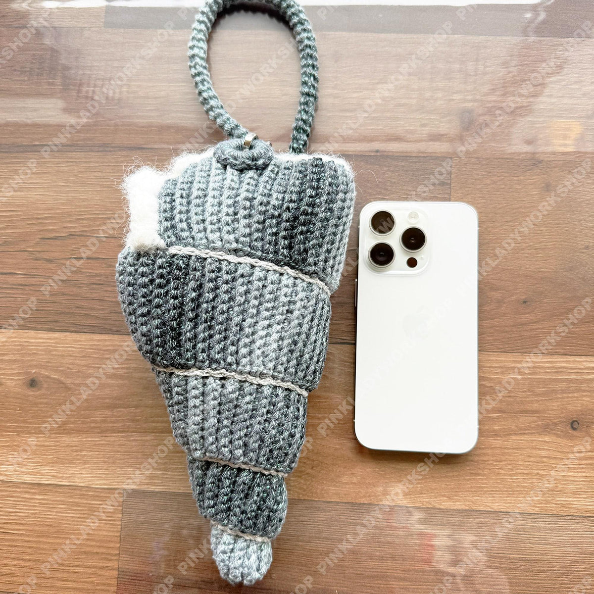 Handmade Crochet Conch Shell Bag: Seashell Crossbody Purse - Spiral Shell Shoulder Bag in Champagne or Grey - Beach Mermaid Gift for Her