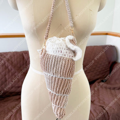 Handmade Crochet Conch Shell Bag: Seashell Crossbody Purse - Spiral Shell Shoulder Bag in Champagne or Grey - Beach Mermaid Gift for Her