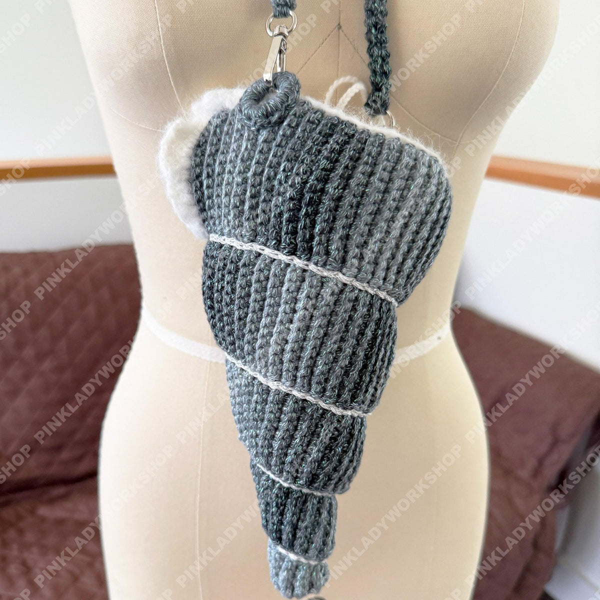 Handmade Crochet Conch Shell Bag: Seashell Crossbody Purse - Spiral Shell Shoulder Bag in Champagne or Grey - Beach Mermaid Gift for Her
